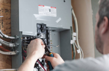 Earth Electric Limited  in Utterson, ON