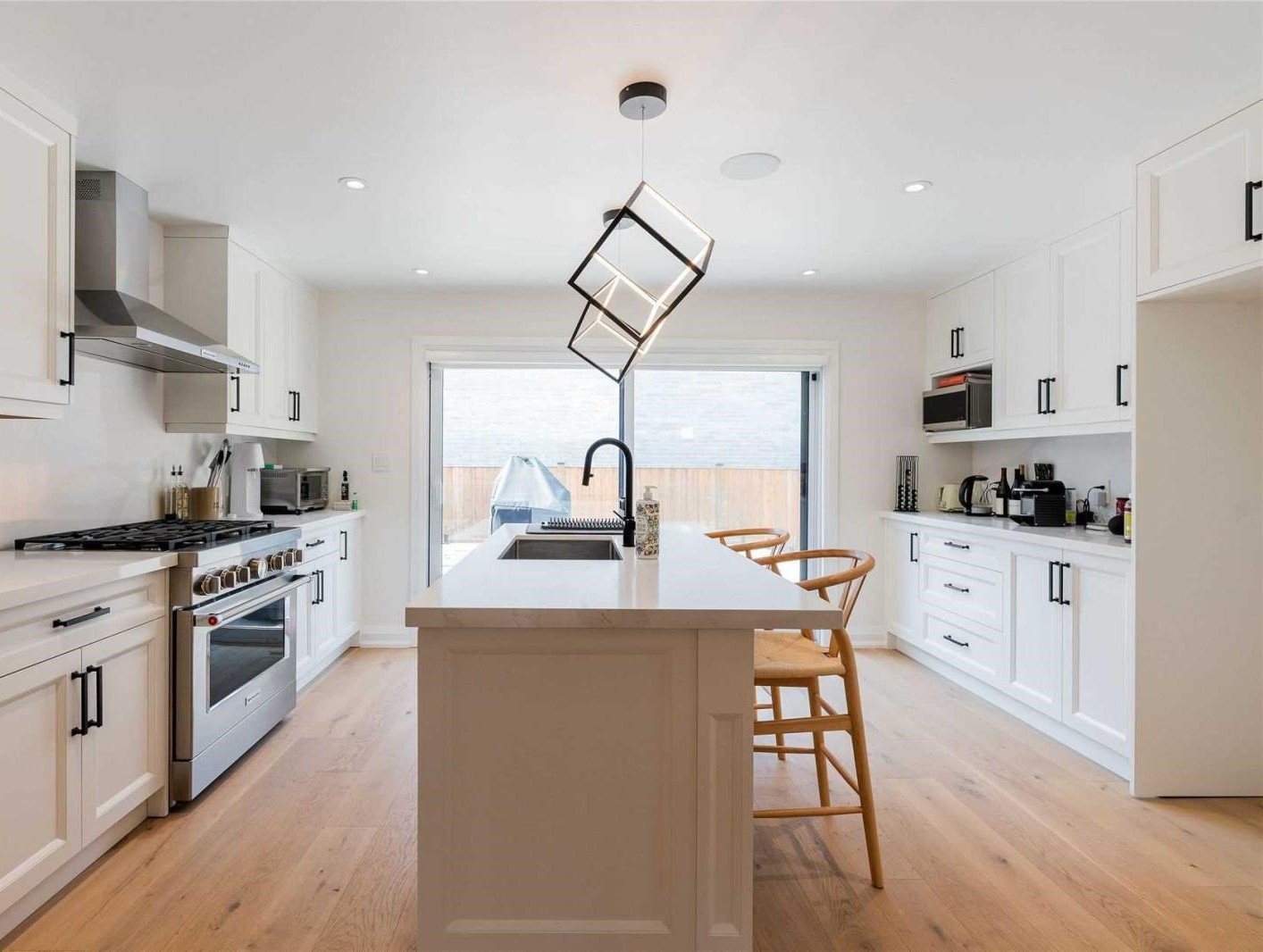 Levelcon - General Contractors in Hamilton, Ontario