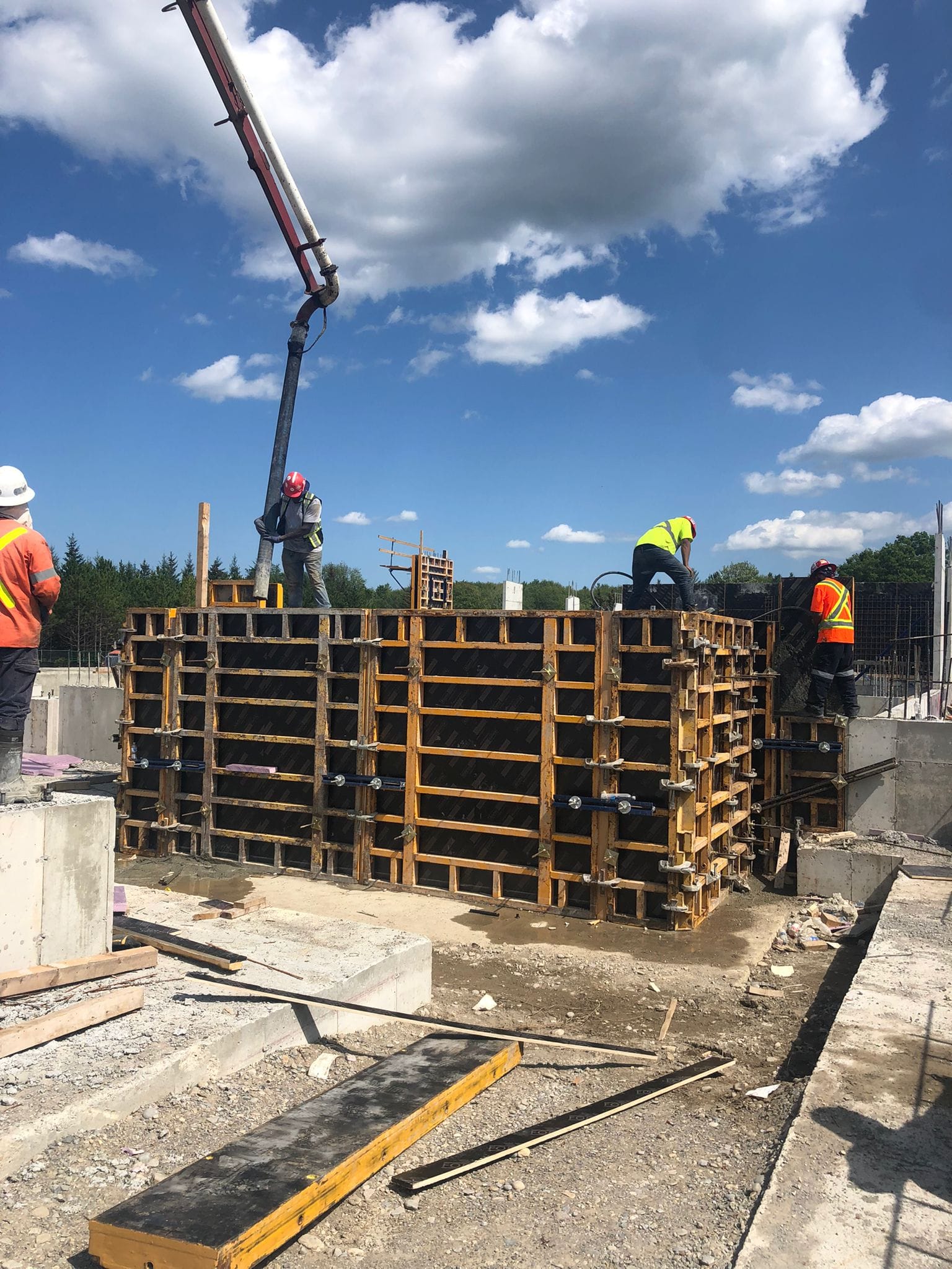 Woow Construction - General Contractors in Oshawa, Ontario