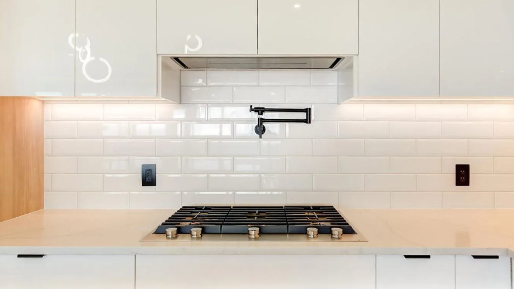  Kelowna Countertops in Kelowna, British Columbia.