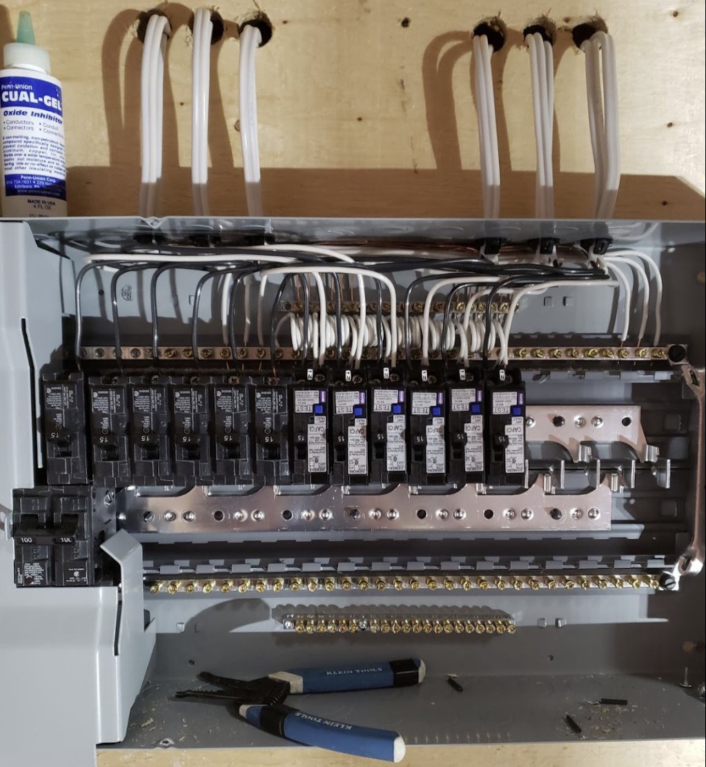 Electrical contractor in Napanee, Ontario