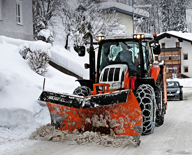 Cro-West Dirtworks Ltd. - General Contractors in Daysland, Alberta