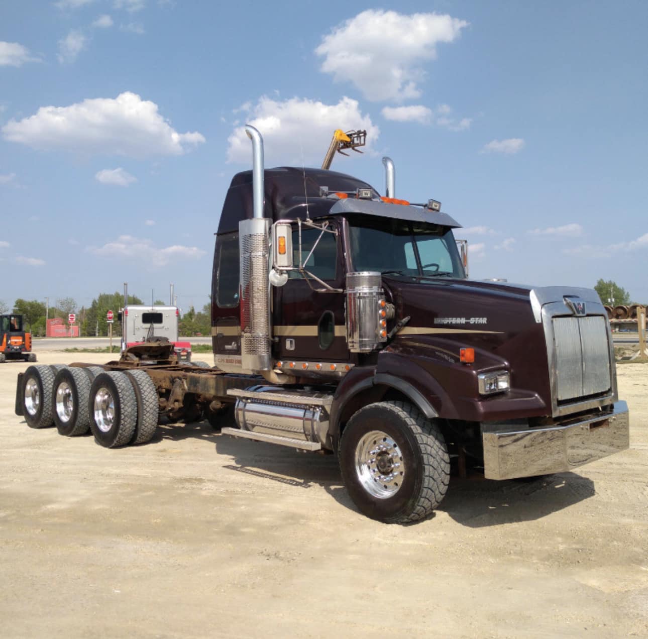 Advance Group Ltd.Hauling in Peace River, Alberta