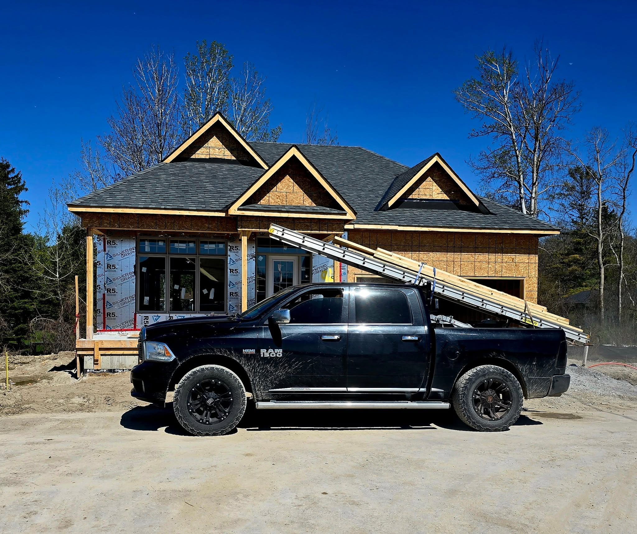 I B Roofing Muskoka