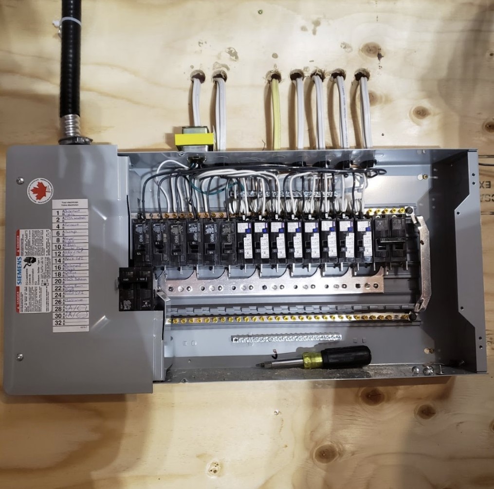 Electrical contractor in Kingston, Ontario