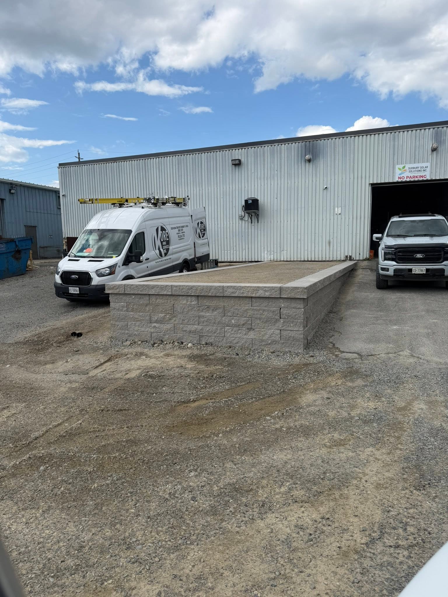 SR Landscaping & Construction Inc