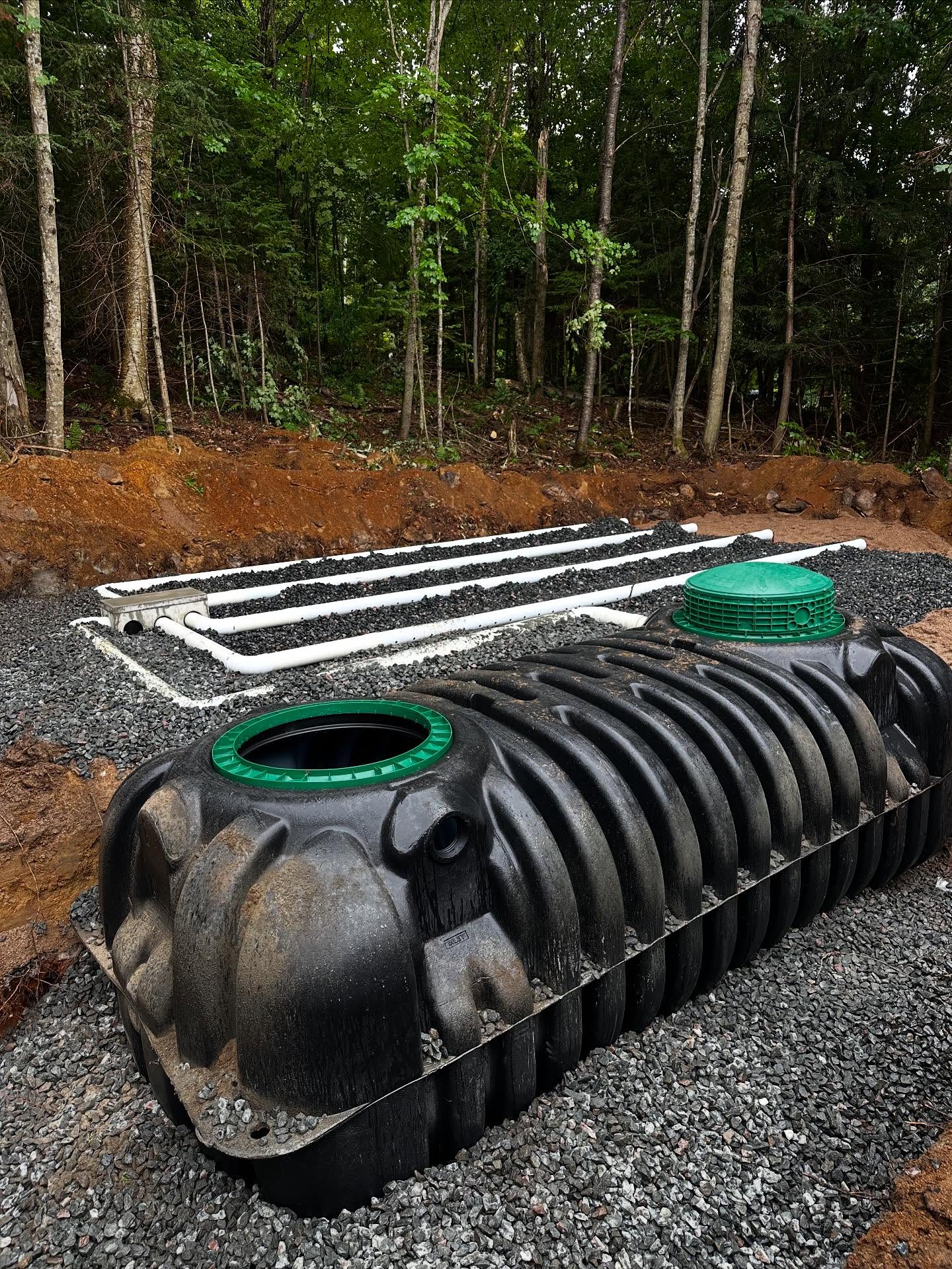 Ahmic Excavating Ltd. in Magnetawan, Ontario - Photo 3