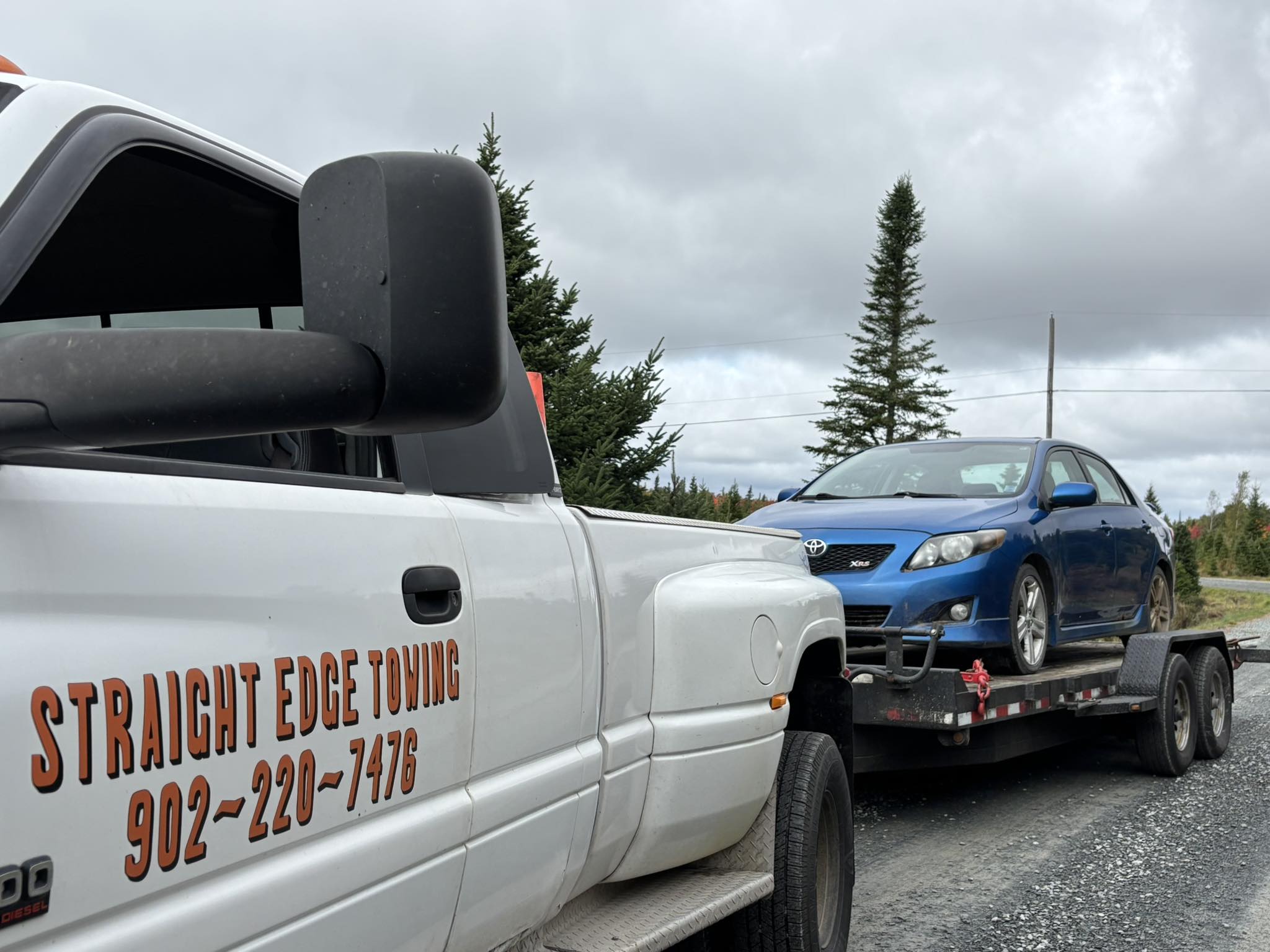 Straight Edge Towing and Hauling - Towing & Auto Salvage in Hubbards, Nova Scotia