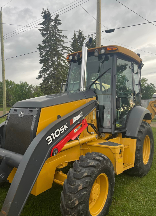JAW’s Backhoe Service Ltd. - General Contractors in Warburg, Alberta