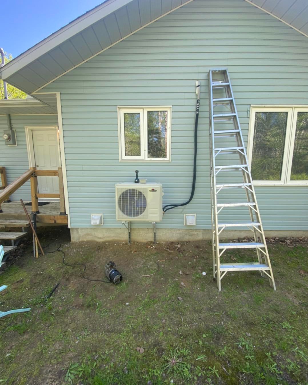 Beewarm Heating And Air Conditioning in Winnipeg, Ontario