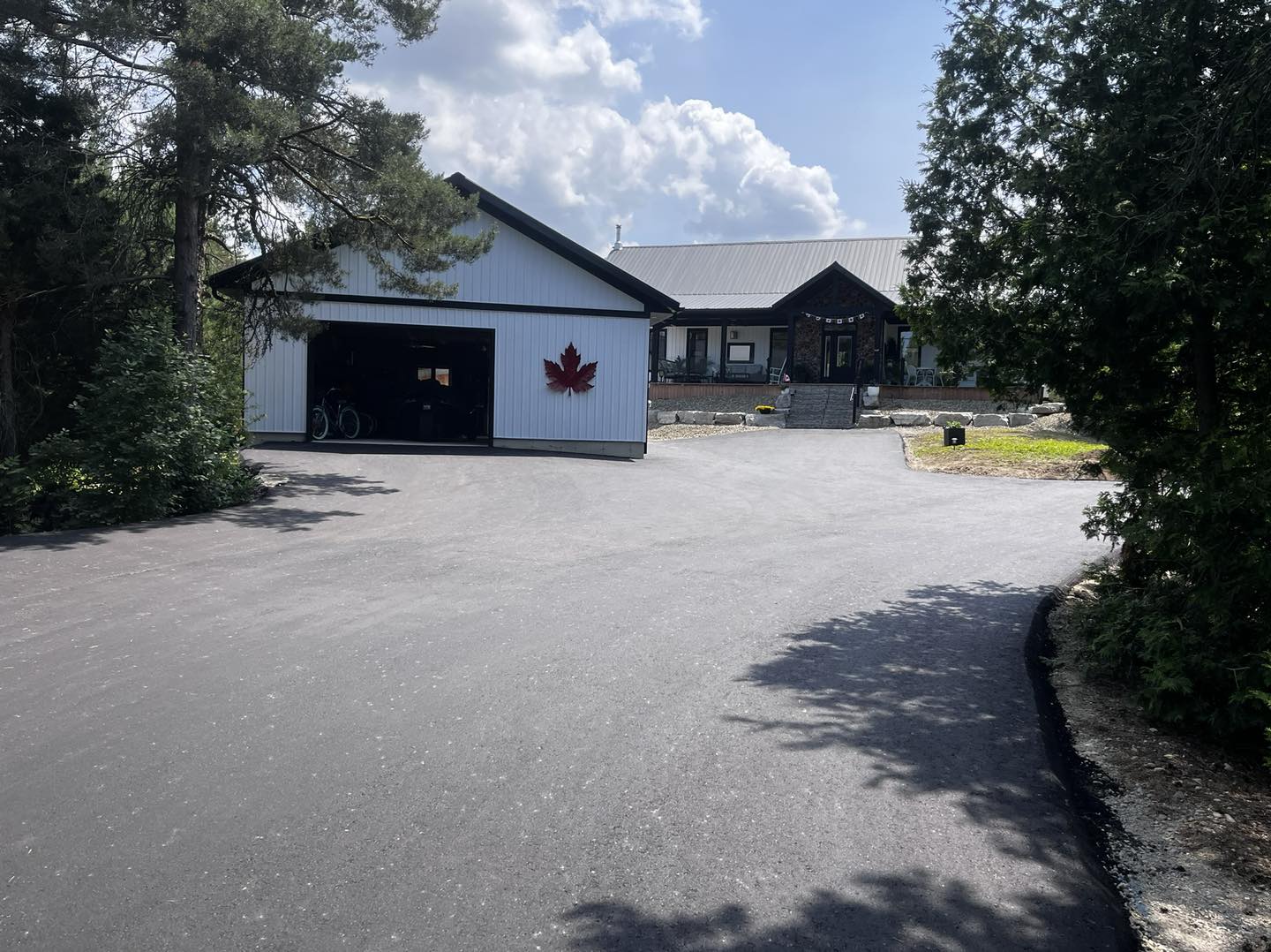 Driveway contractor in London, Ontario.
