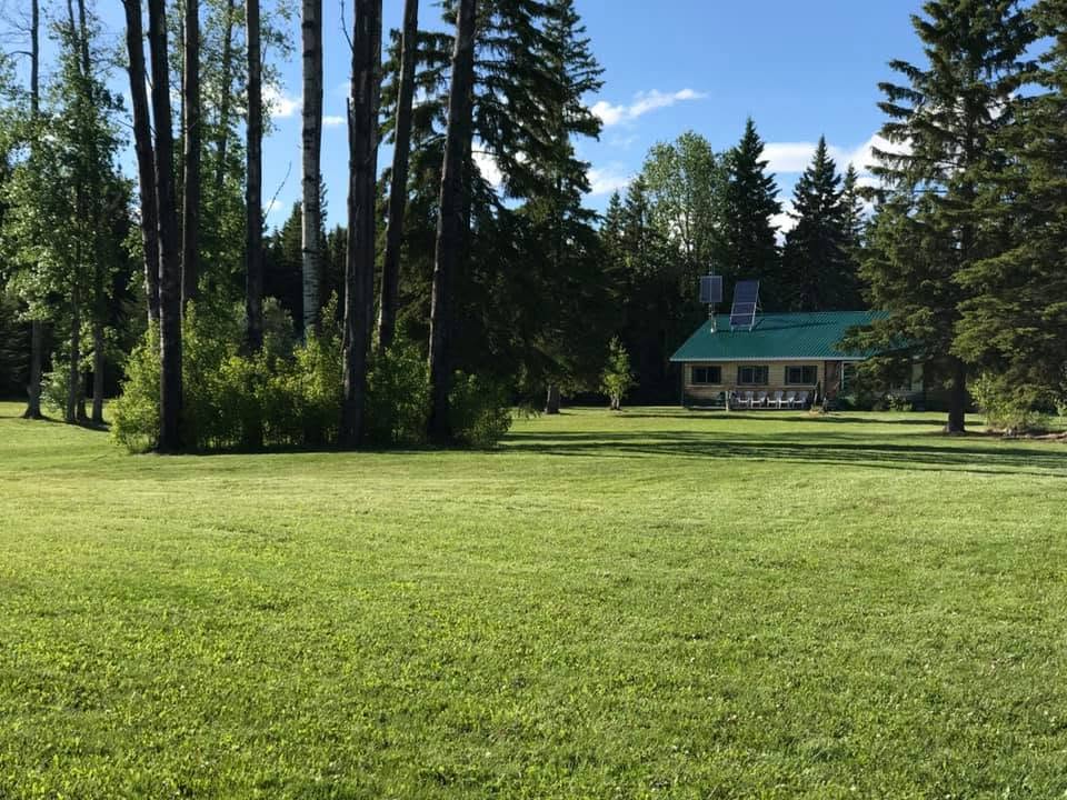 Misty River Outfitters in Fort Assiniboine, Alberta.