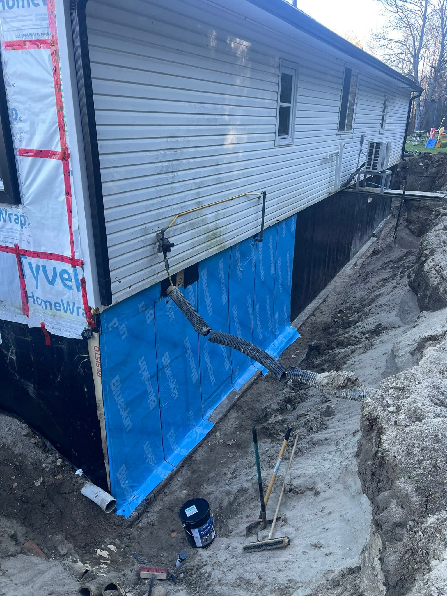 Poeta Construction in Muskoka, Ontario.