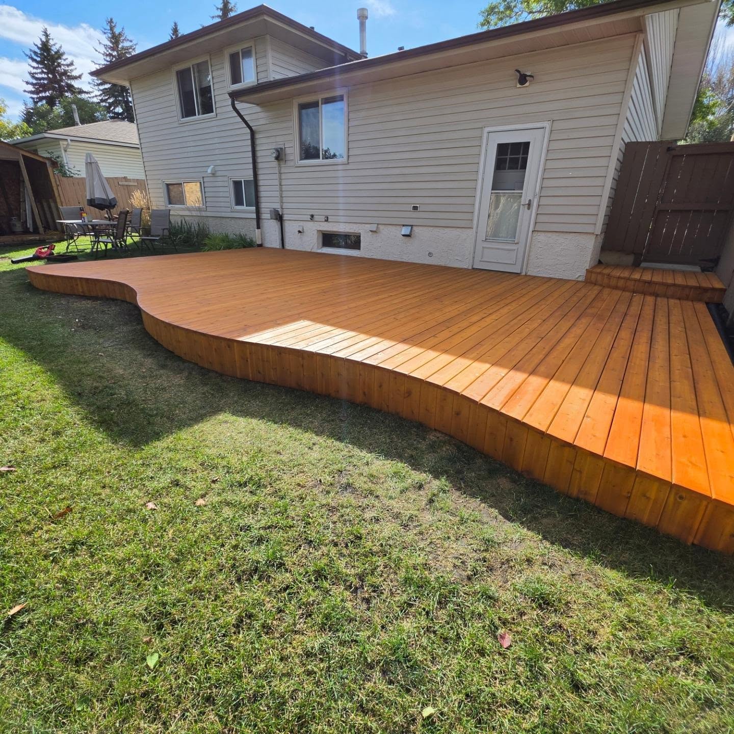 Hammer of The Gods Construction Inc. - Fences in Calgary, Alberta