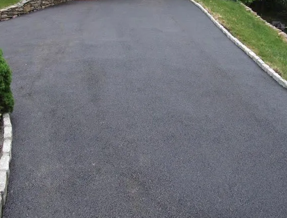 Berdan Paving Ltd in Aylmer, Ontario - Photo 3