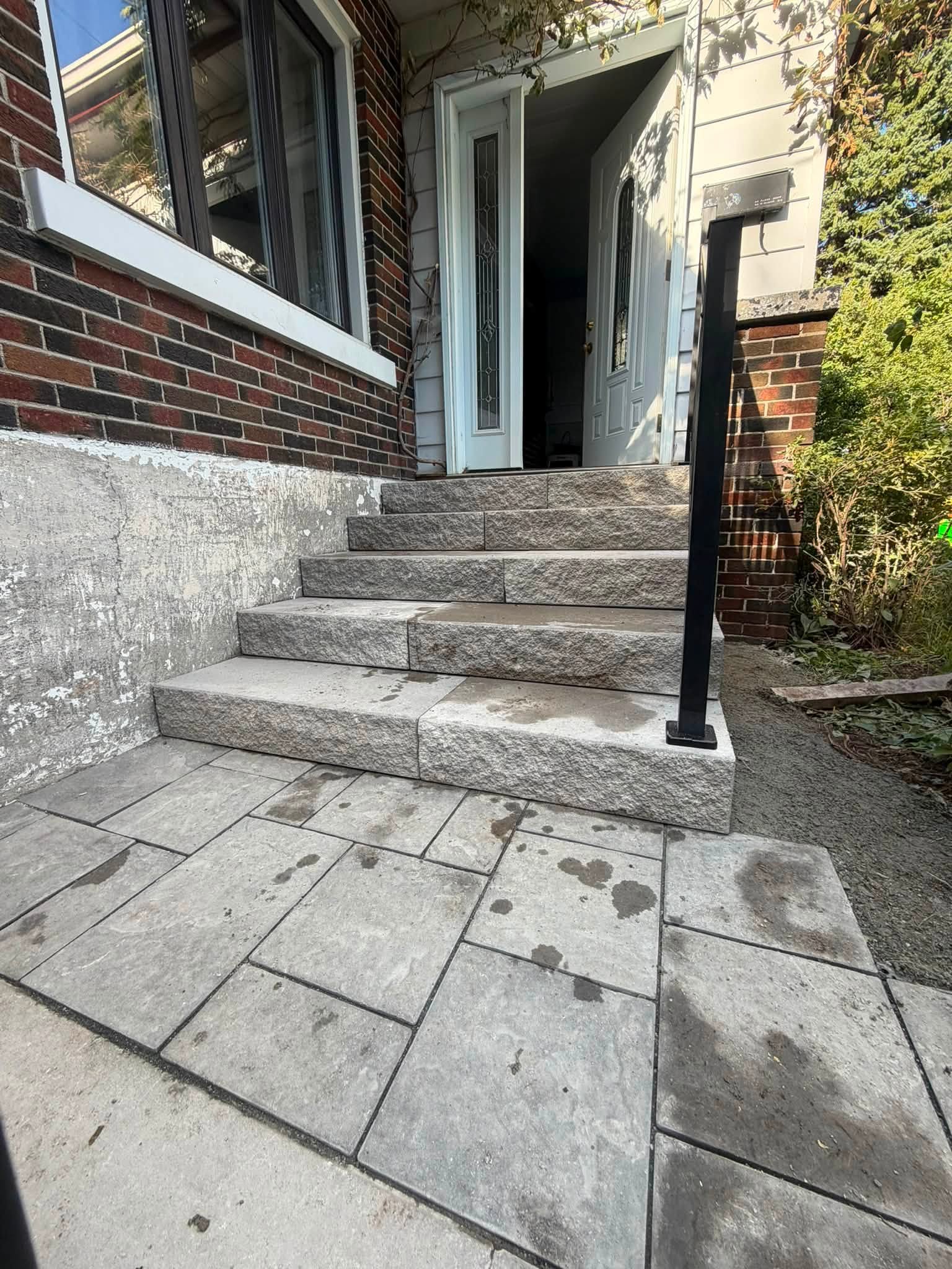 SR Landscaping & Construction Inc