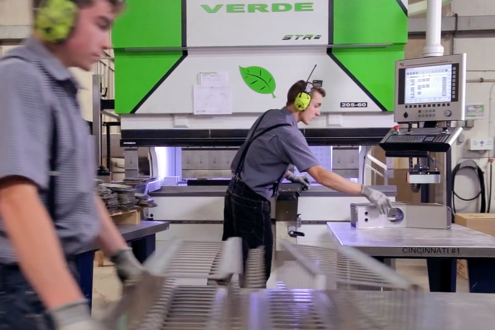 Crystal Spring Hog Equipment