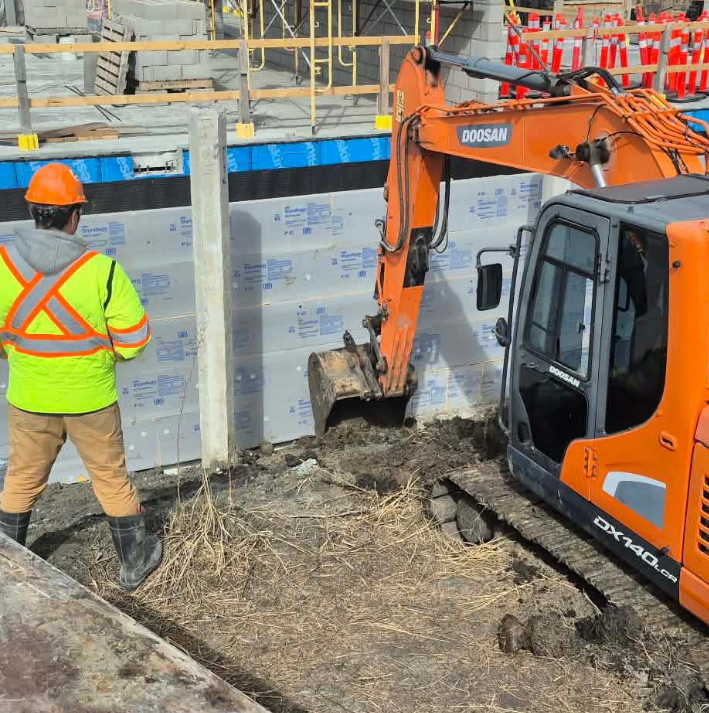 Sewer Contractors in Lorette, Manitoba