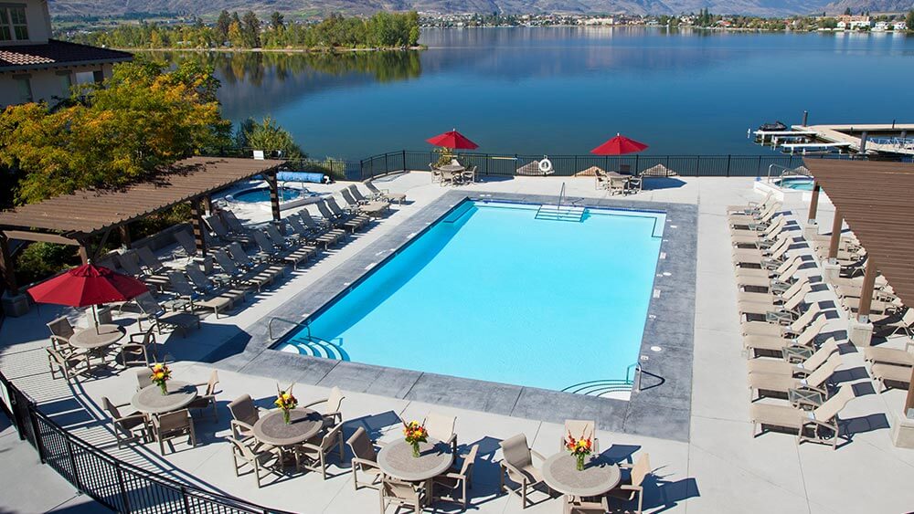 Hotels & Motels