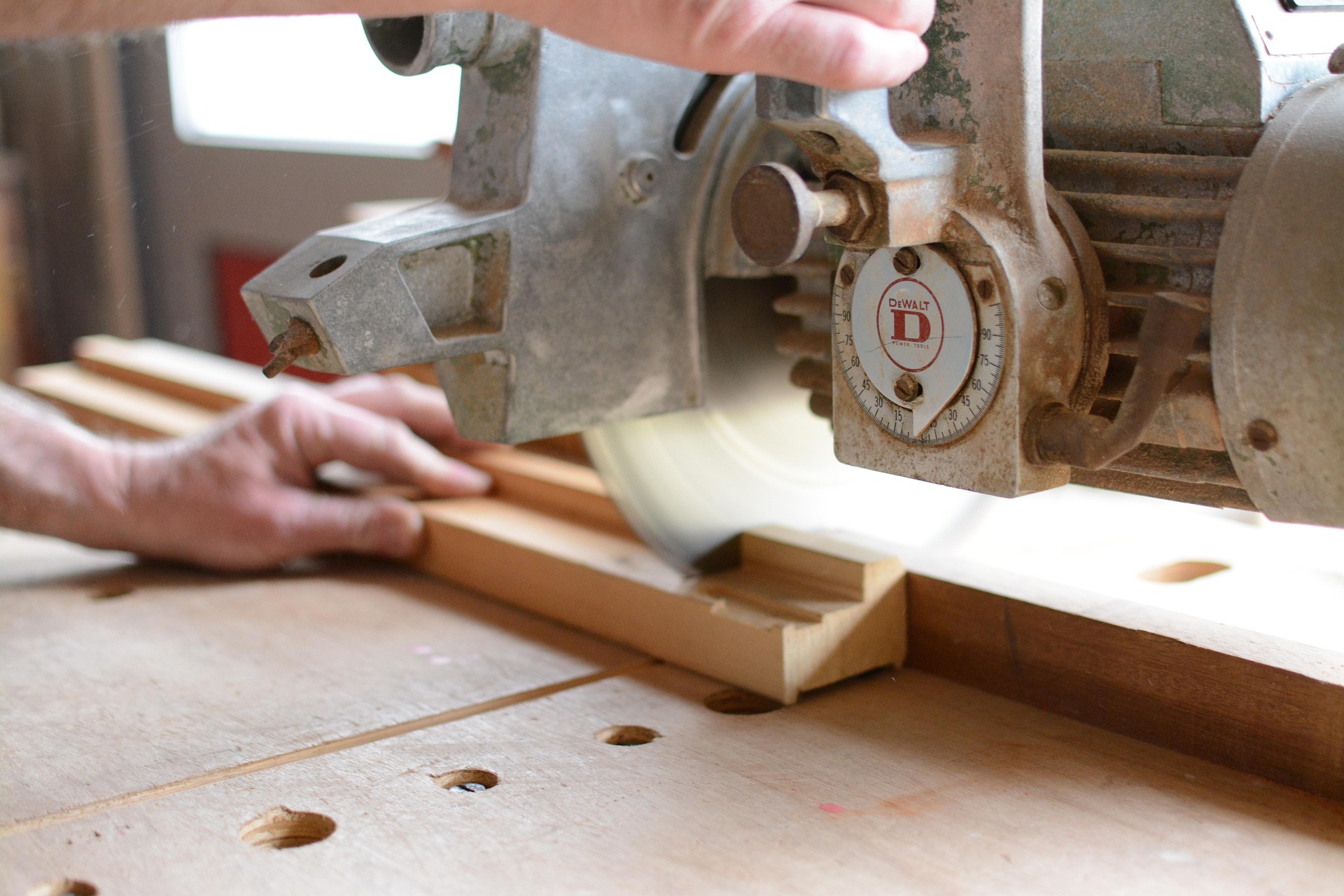 General Contractors in Edmonton, Alberta.