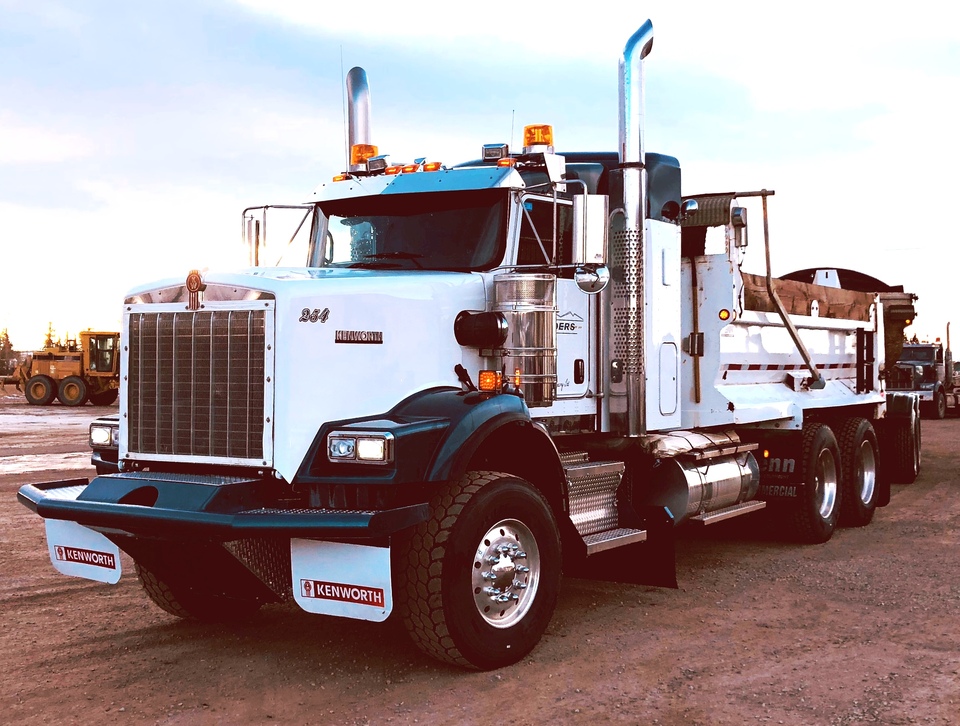 Duane Saunders Co. Ltd. - Excavation Contractors in Sundre, Alberta