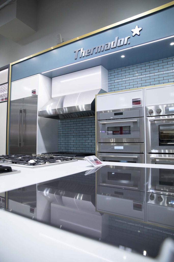 Custom Cabinets in Toronto, Ontario