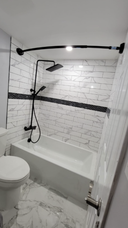 A to Z Renocrafts Construction Inc in Oakville, Ontario - Photo 1