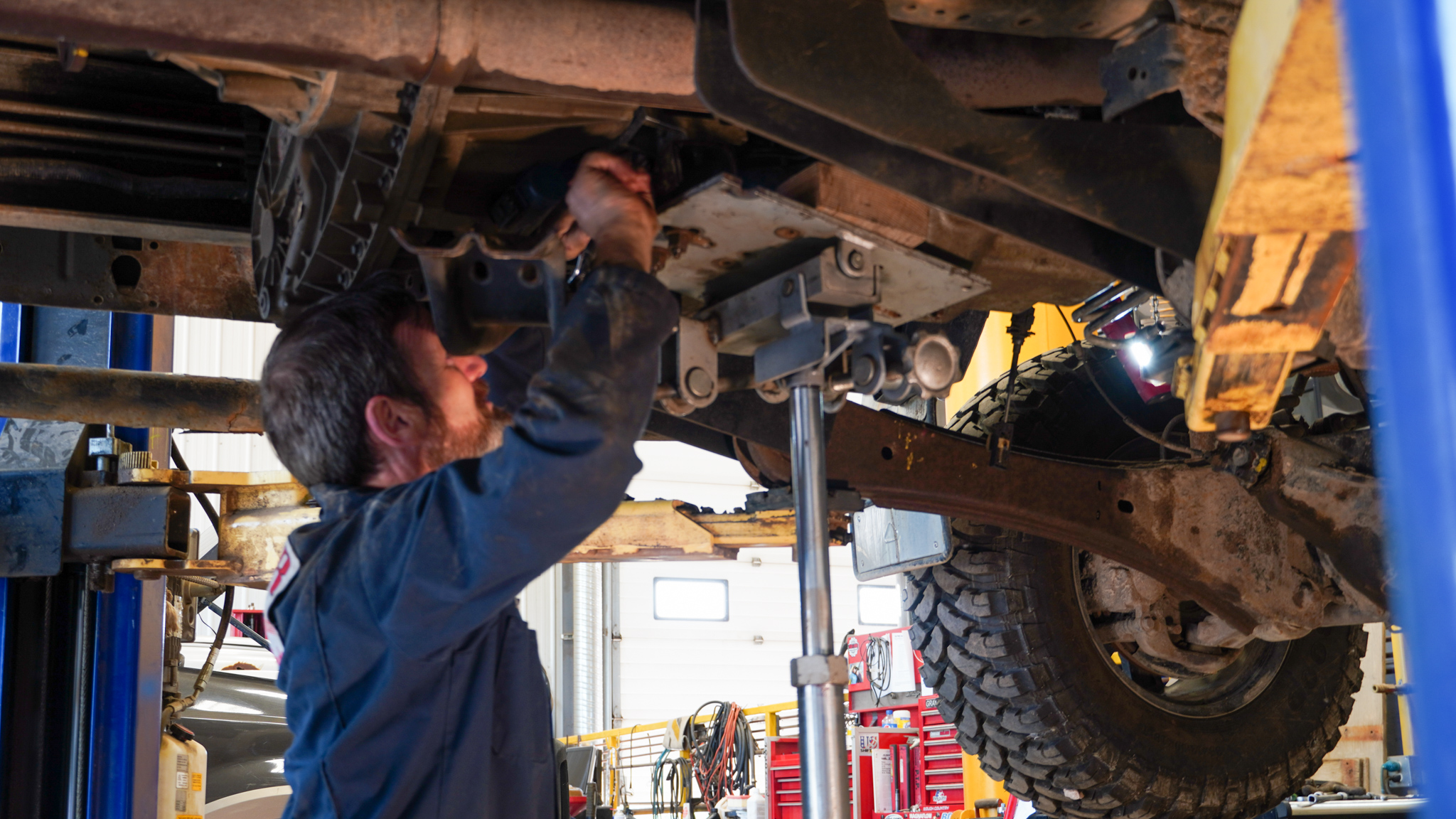 Truck Full Service in Lac la Biche, Aberta