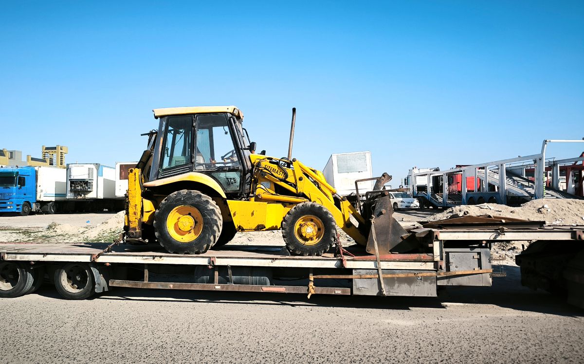 L&amp;D Custom Trucking – Equipment &amp; Livestock Hauling - Trucking in Bracebridge, Ontario