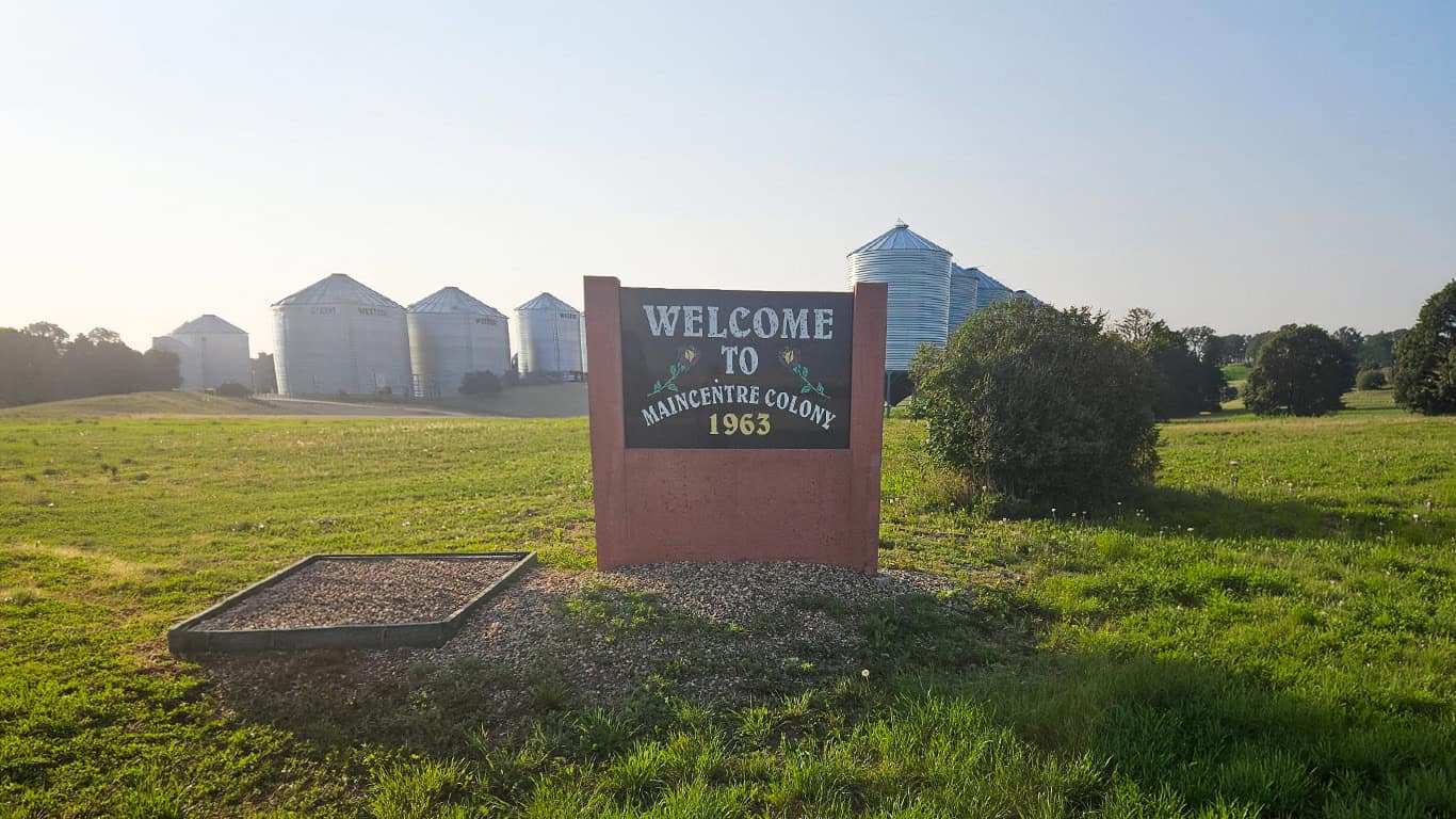 Main Centre Farming Co. Ltd. - Farming & Agricultural Services in Rush Lake, Saskatchewan