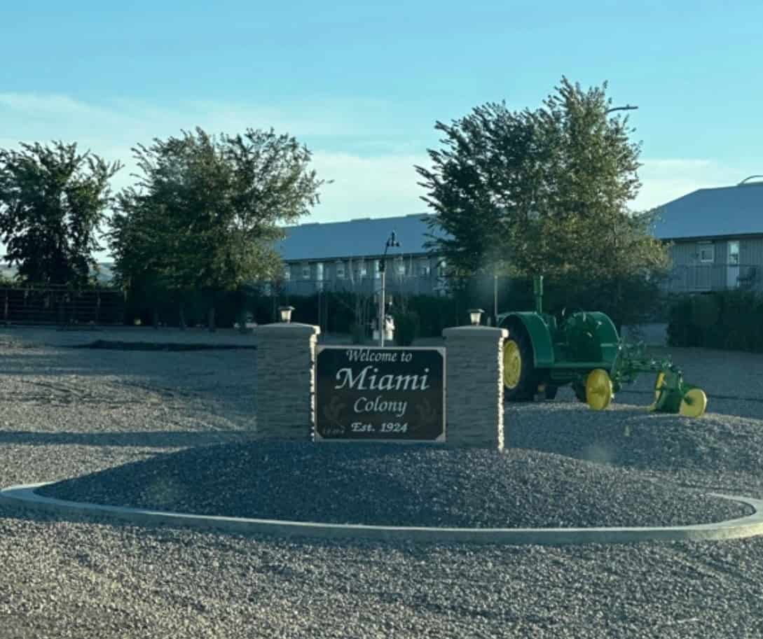 Miami Colony Farming Co. Ltd. - Farming & Agricultural Services in New Dayton, Alberta