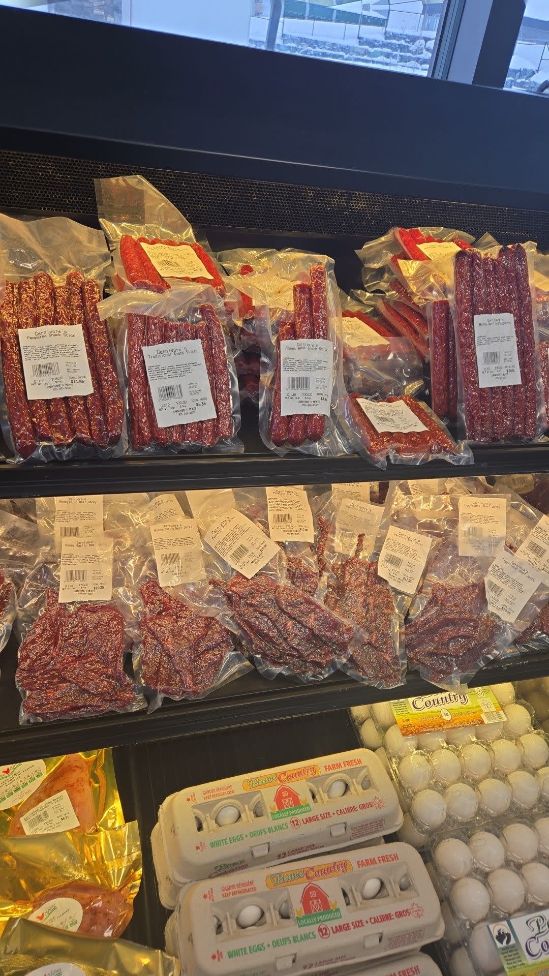 House snack sticks and jerky