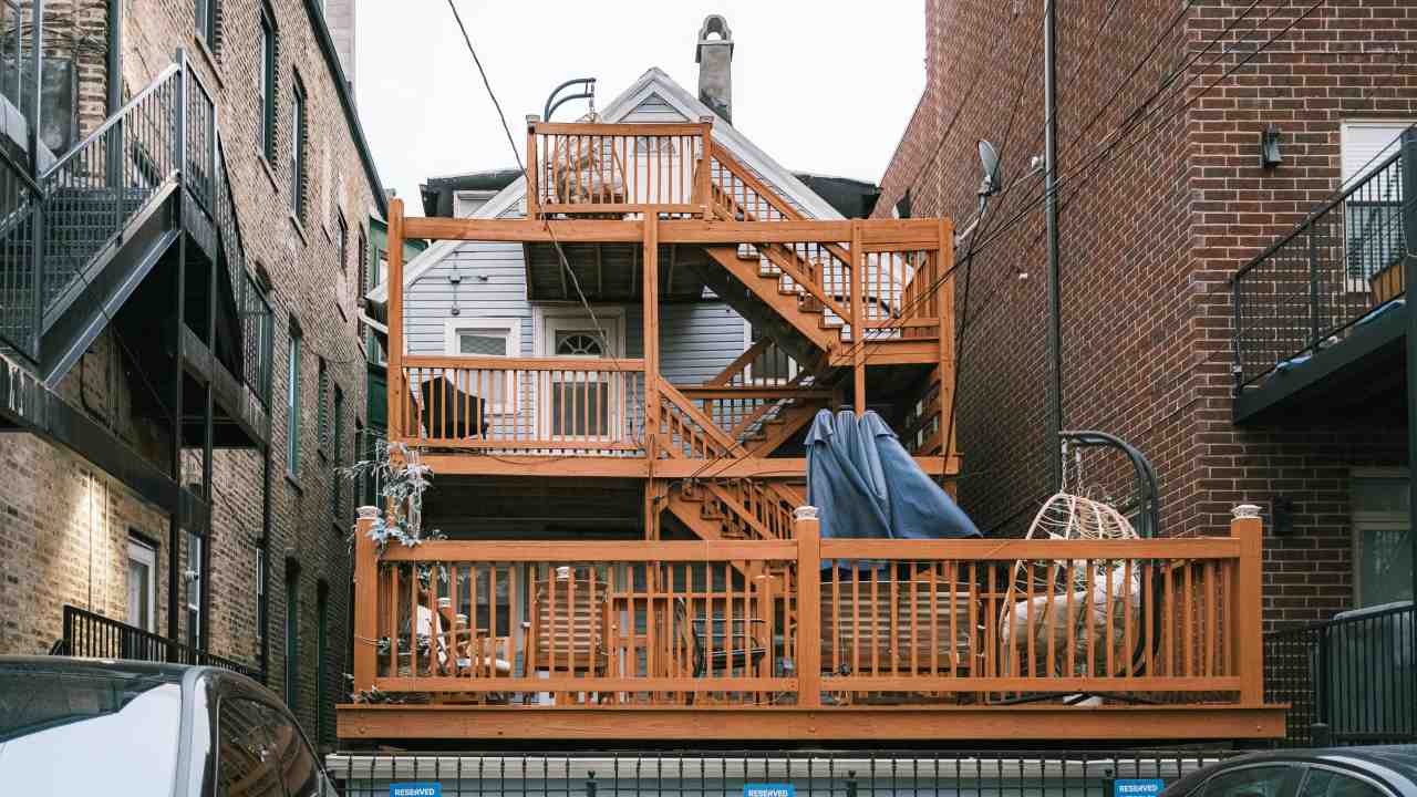 Gullison Flooring & Renovations