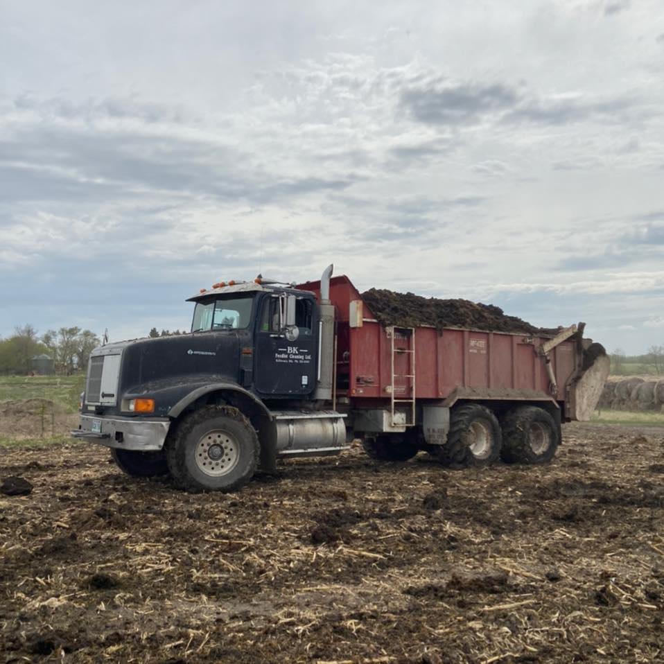 B.K Feedlot Cleaning